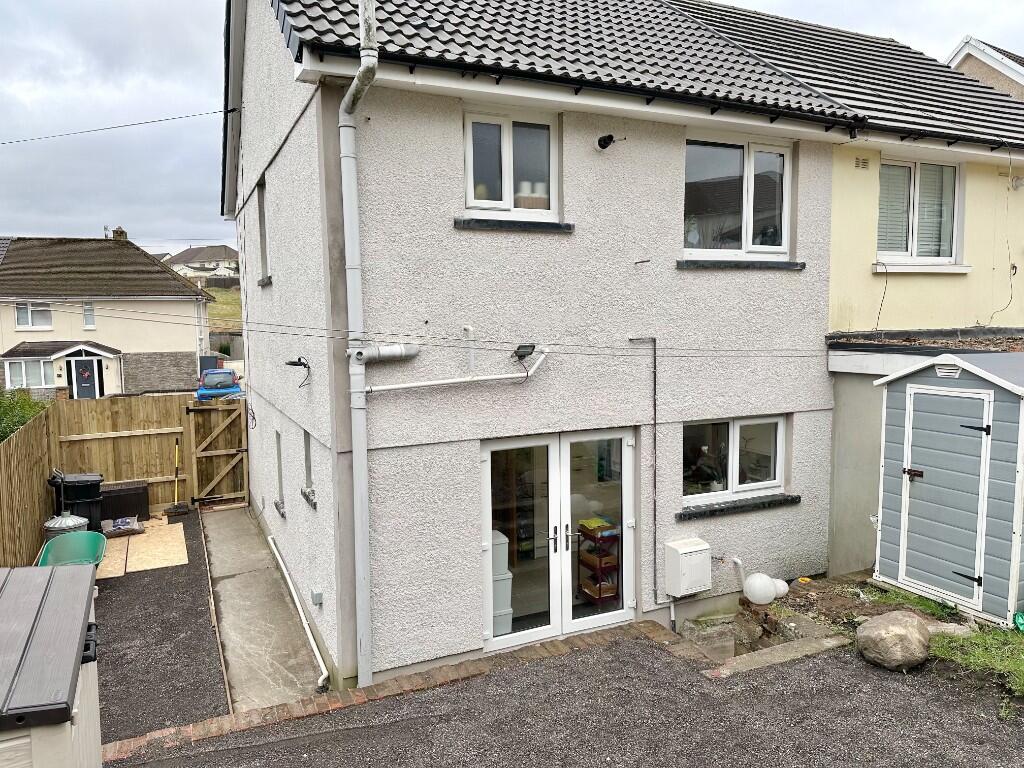 Additional property image - Maple Crescent, Trefechan, Merthyr Tydfil, CF48 2EH