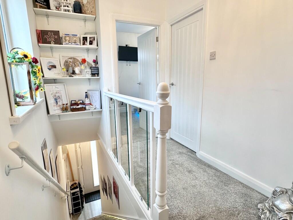 Additional property image - Maple Crescent, Trefechan, Merthyr Tydfil, CF48 2EH