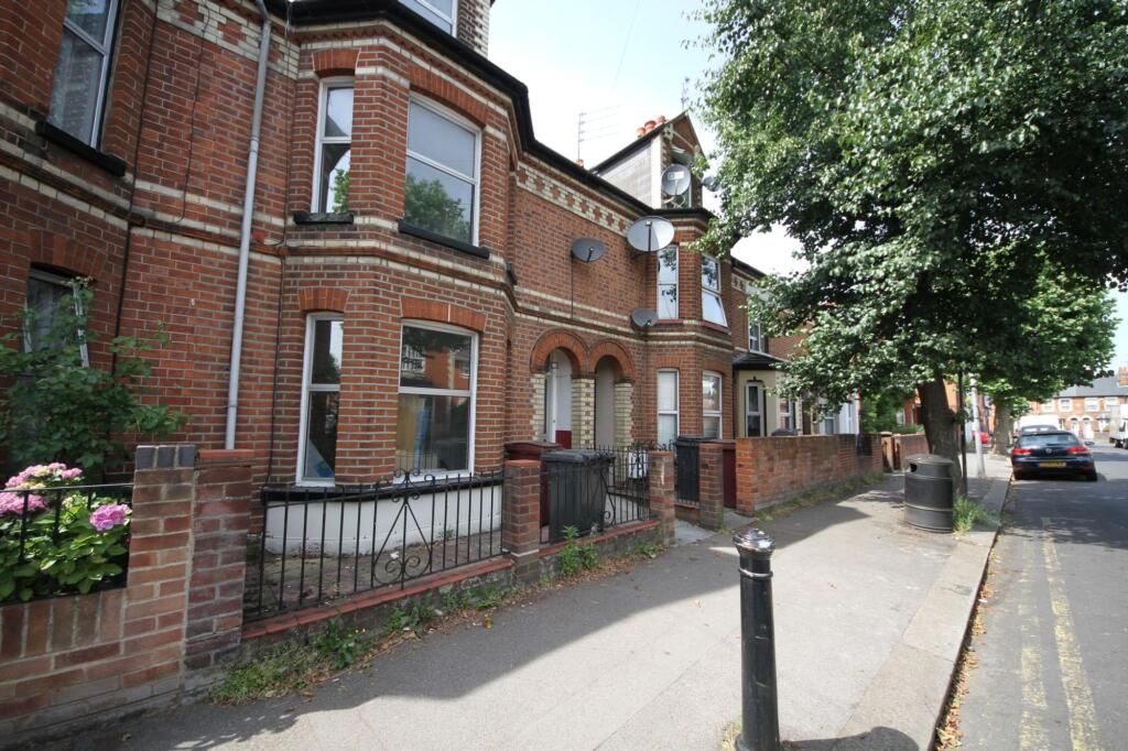 Main image of property: Wantage Road, Reading, RG30