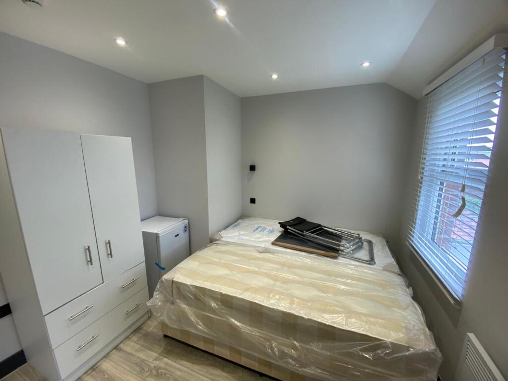 Main image of property: Whitley Wood Road, Reading, RG2