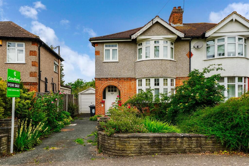 Main image of property: Dale View Crescent, North Chingford, E4