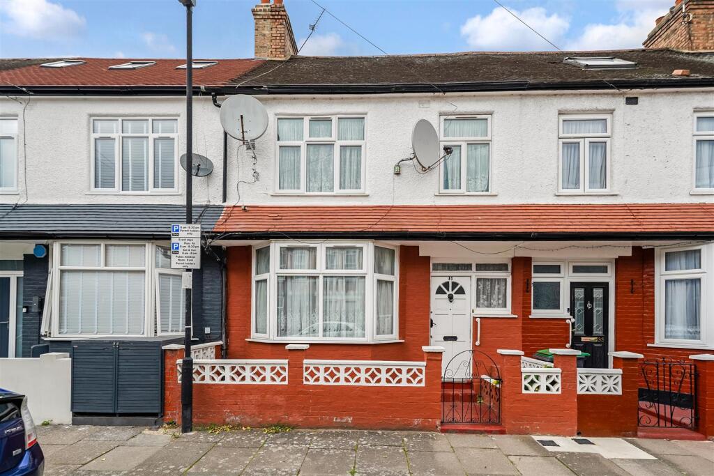 Main image of property: Rosebery Avenue, Tottenham, N17