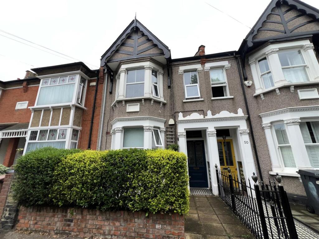 Main image of property: Woodland Road, North Chingford, E4