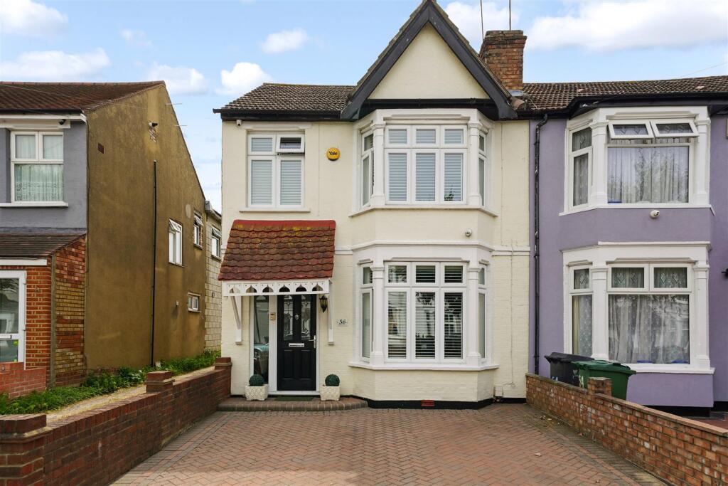 Main image of property: Middleton Avenue, Chingford, E4