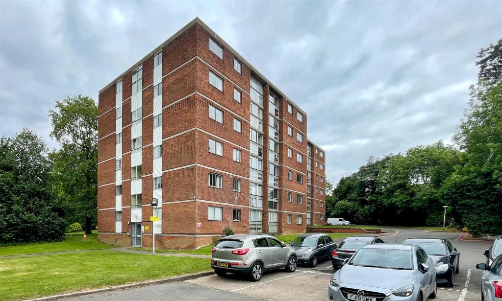 Main image of property: Stoughton Rd, Stoneygate, Leicester, LE2