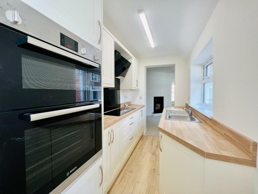 Additional property image - HYTHE