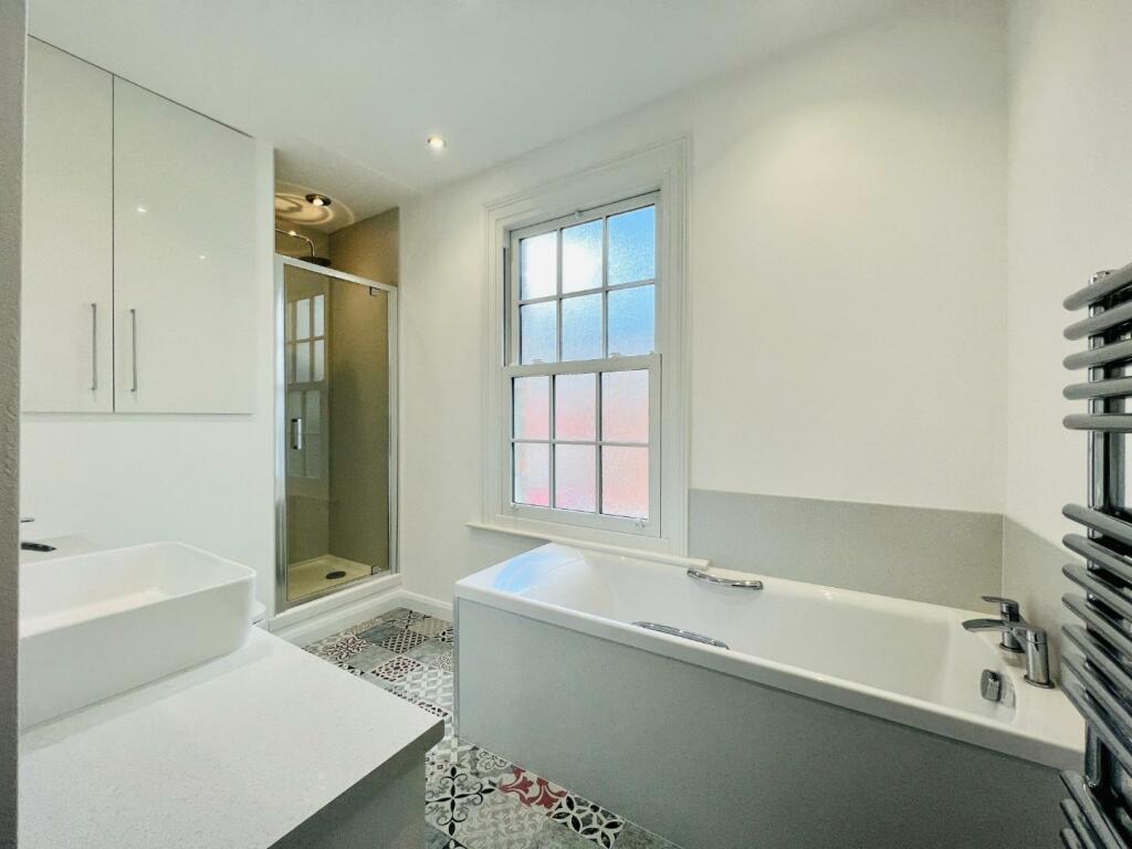 Additional property image - HYTHE