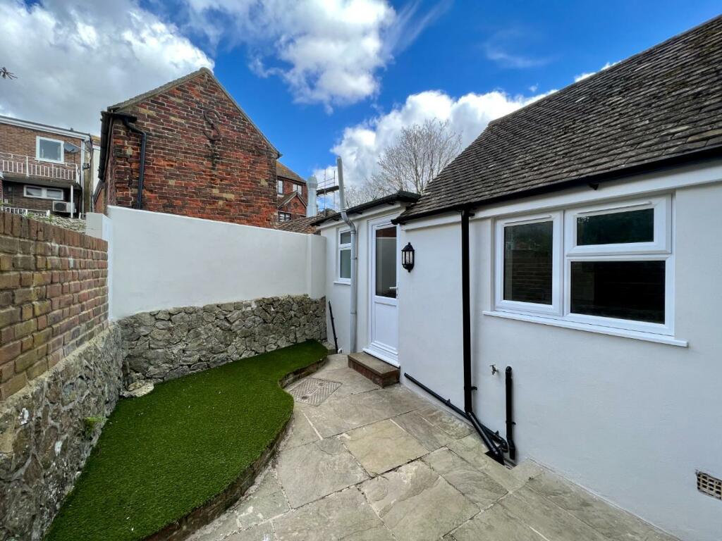 Additional property image - HYTHE
