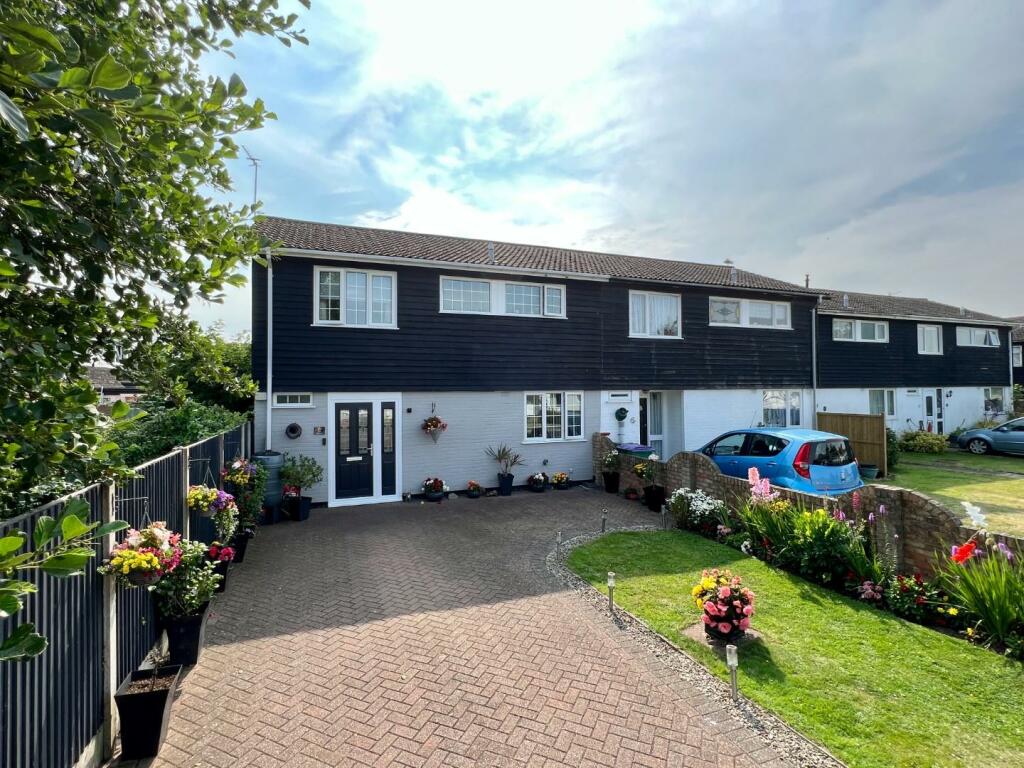 Main image of property: DYMCHURCH