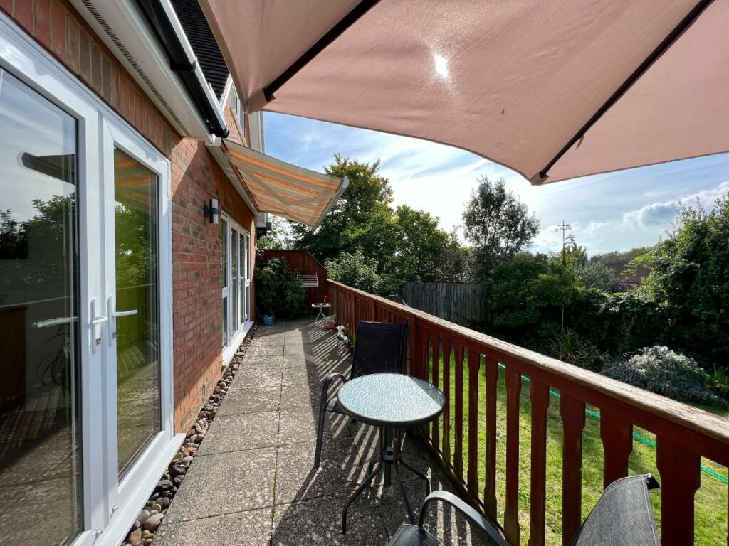 Additional property image - HYTHE