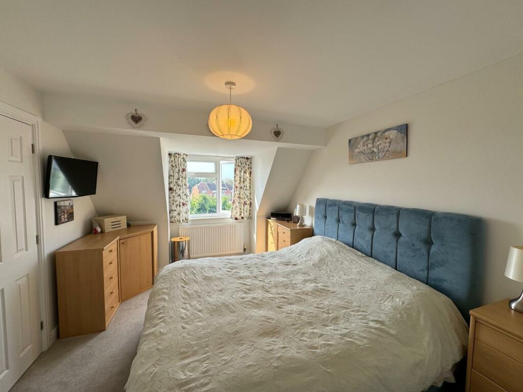 Additional property image - HYTHE