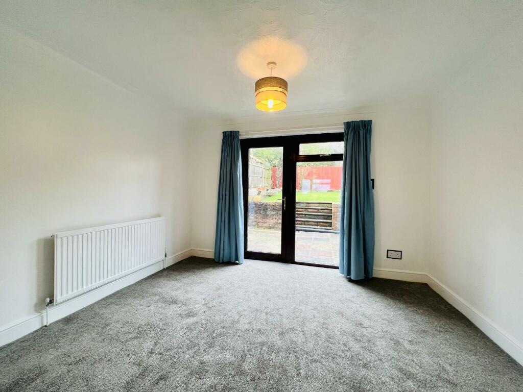 Additional property image - HYTHE