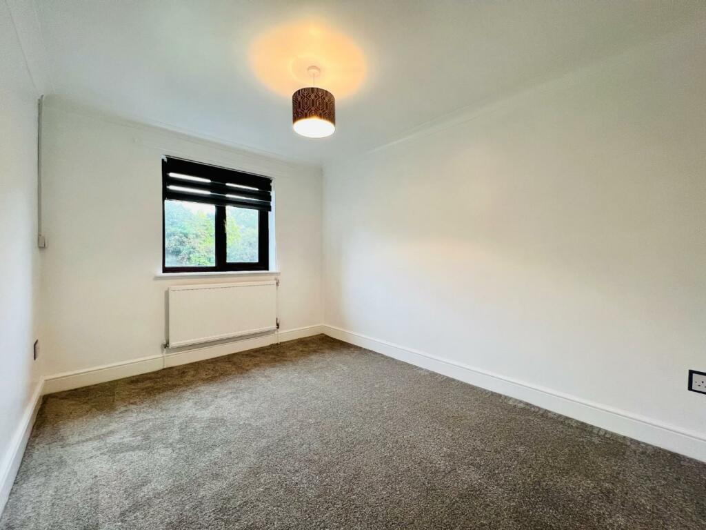 Additional property image - HYTHE