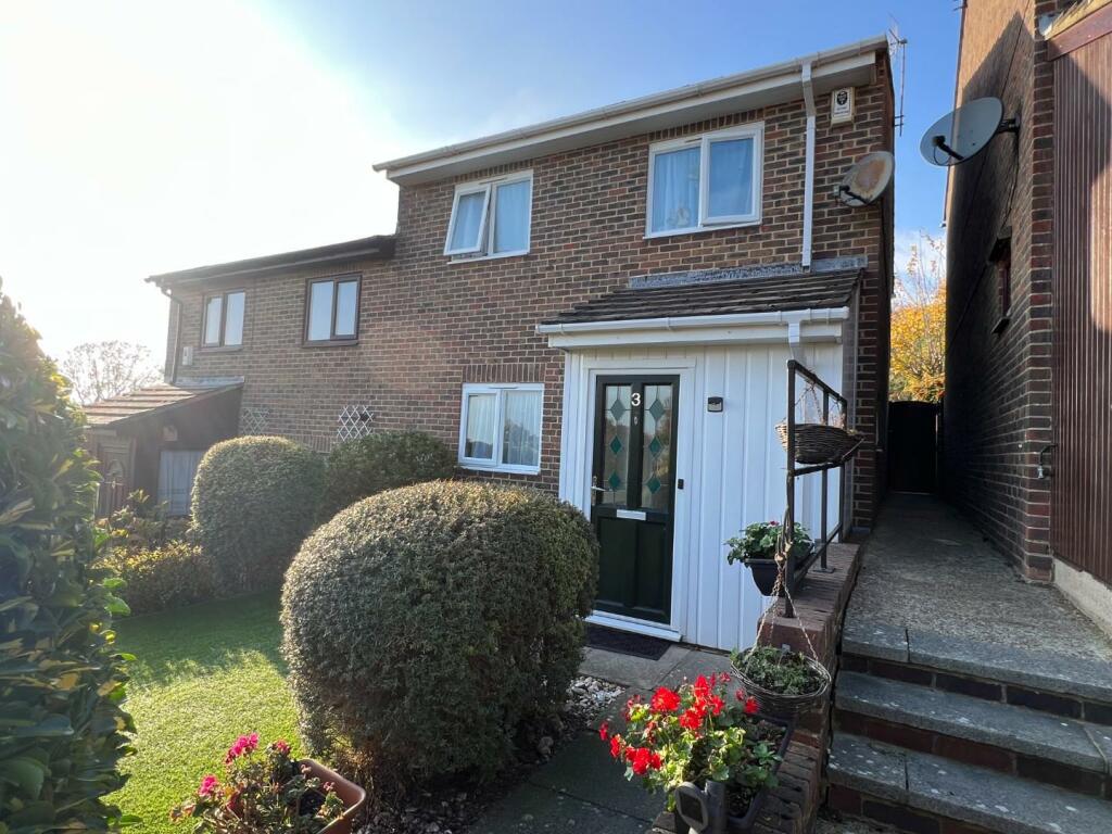 Additional property image - HYTHE