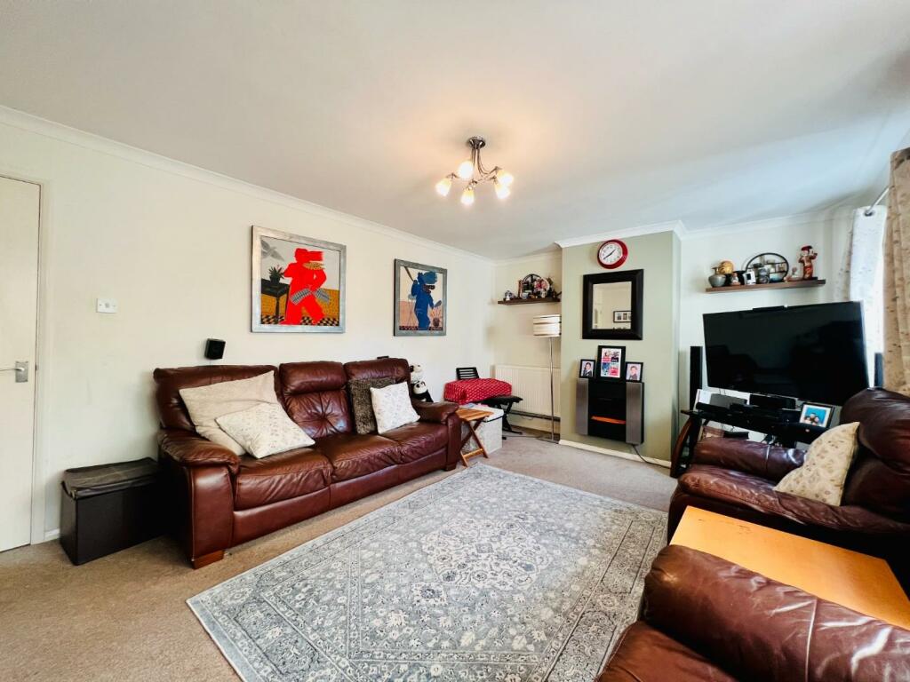 Additional property image - HYTHE