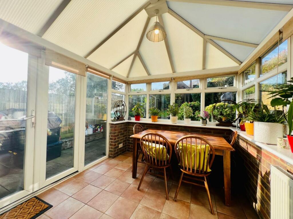 Additional property image - HYTHE