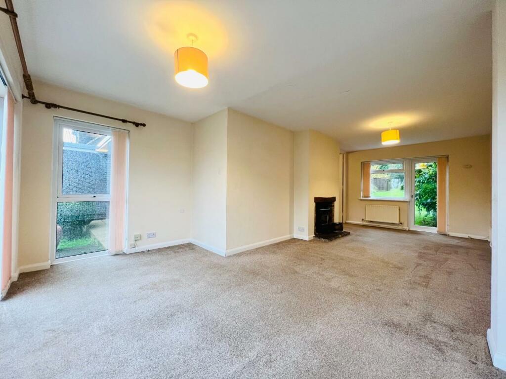 Additional property image - CLIFF ROAD, HYTHE