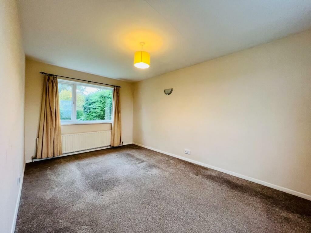 Additional property image - CLIFF ROAD, HYTHE