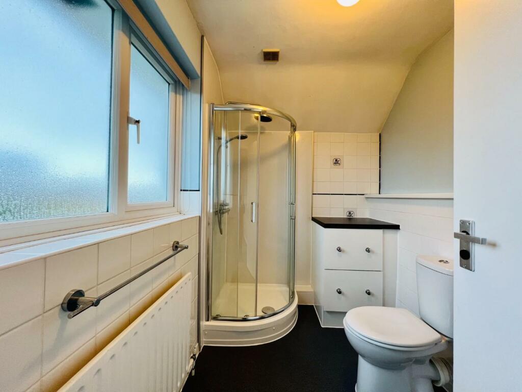 Additional property image - CLIFF ROAD, HYTHE