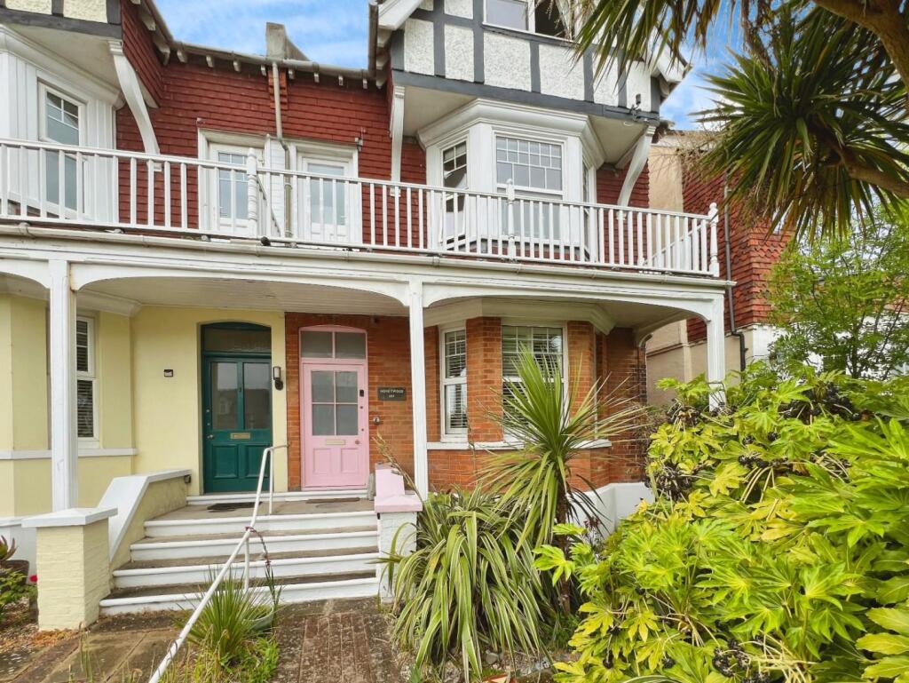 Main image of property: Seabrook Road, Hythe