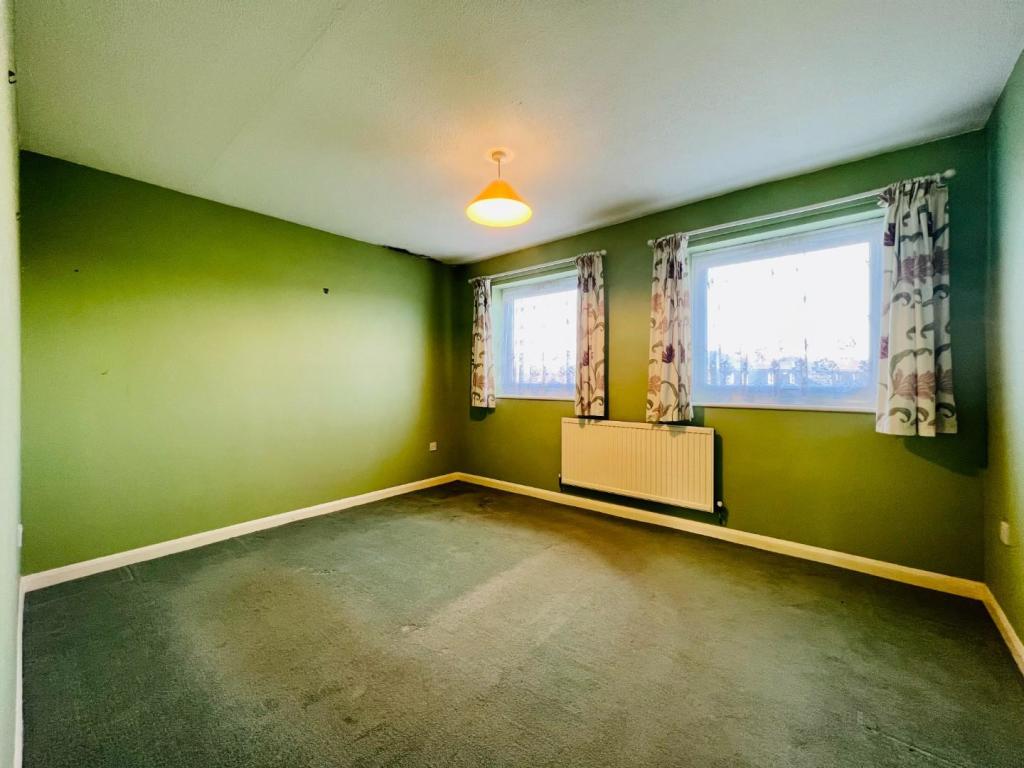 2 bedroom flat for sale in Cedar Crescent, St. Marys Bay, TN29