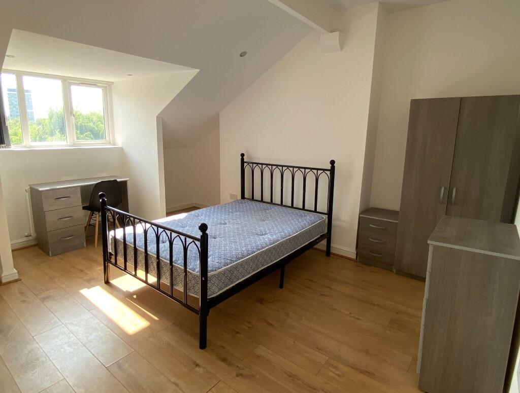 Main image of property: Birch Grove, Manchester, M14 5JY
