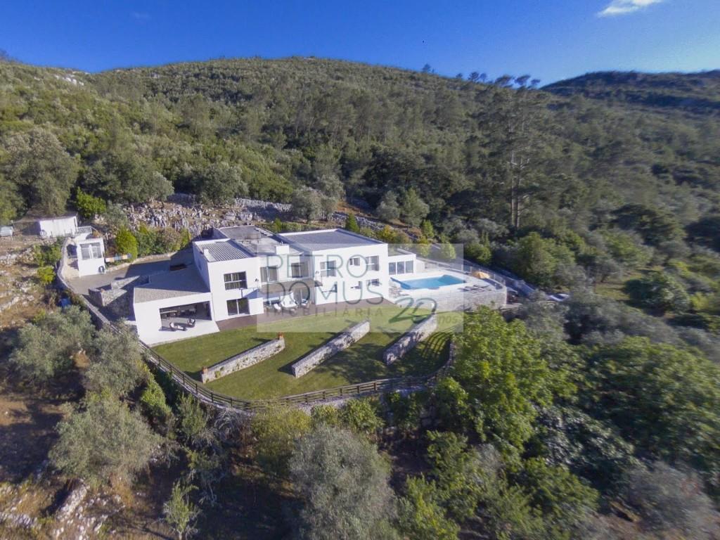 7 bedroom detached house for sale in Batalha, Estremadura, Portugal