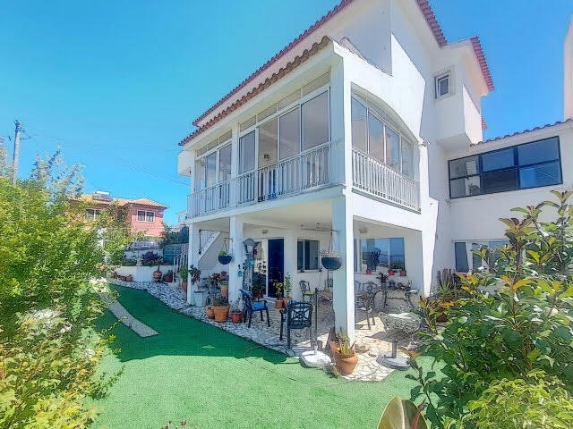 Main image of property: Alcabideche, Lisbon