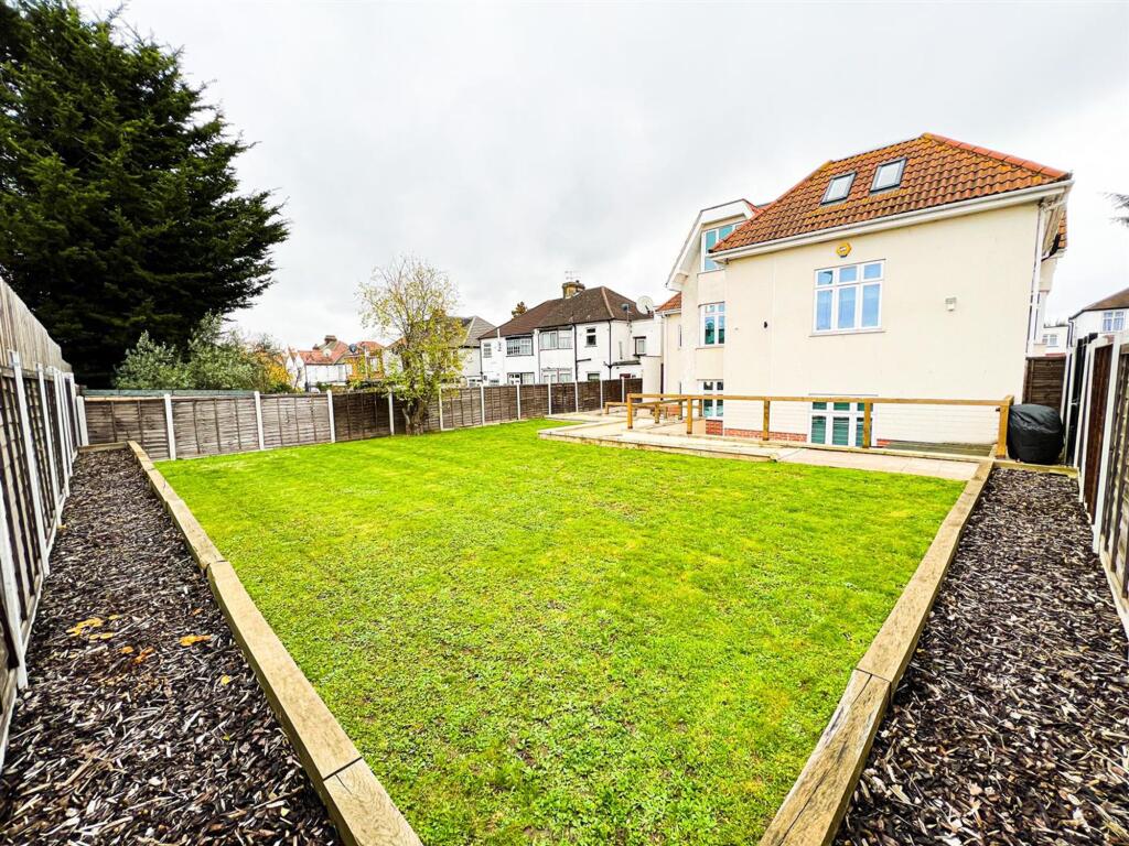 Main image of property: Glebelands Avenue, Bance Court, E18