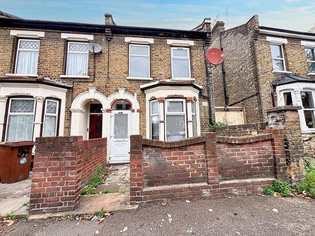 Main image of property: Leslie Road, London, E11