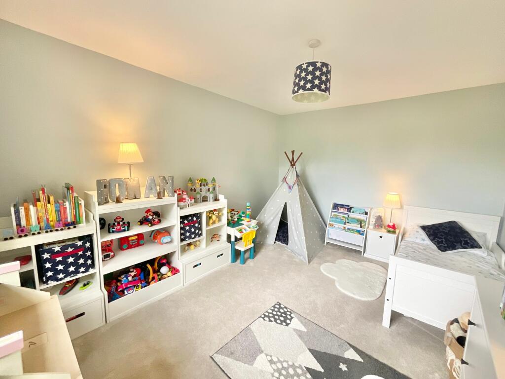 Additional property image - London Road, Stapeley, CW5