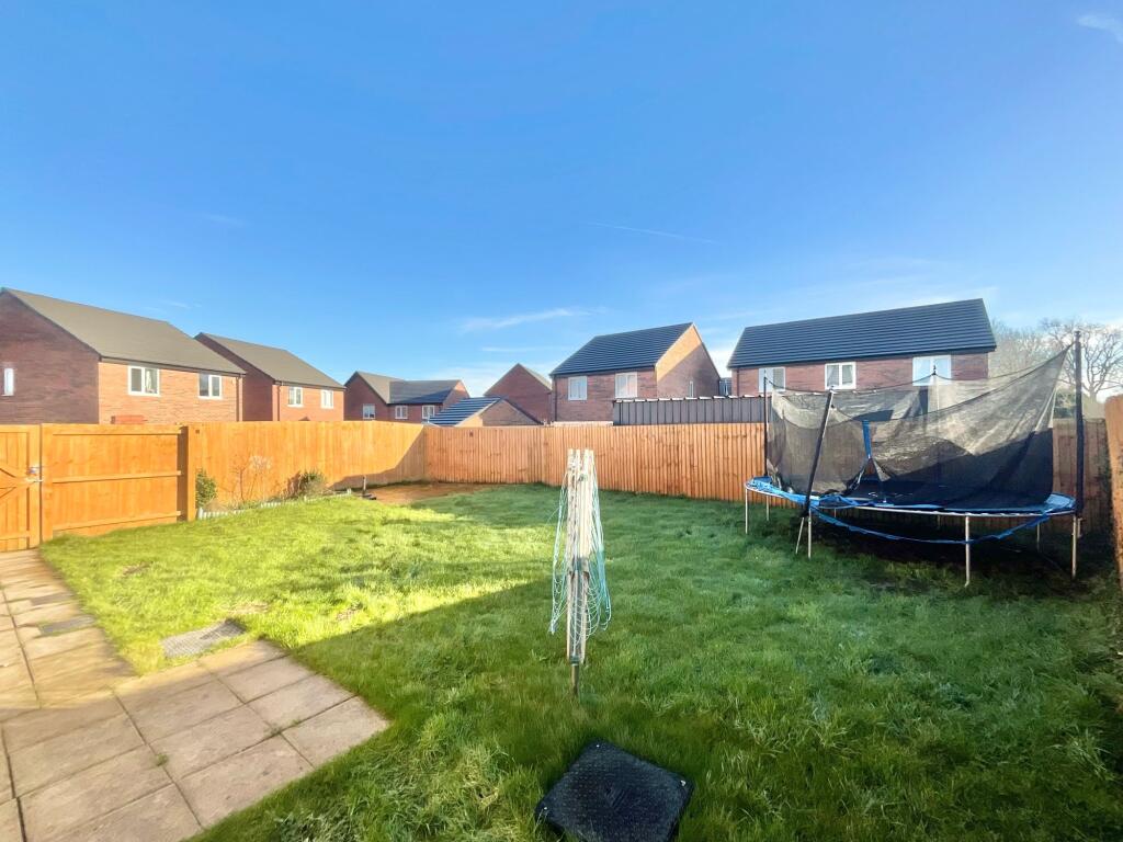 Additional property image - Corbetts Close, Wistaston, CW2