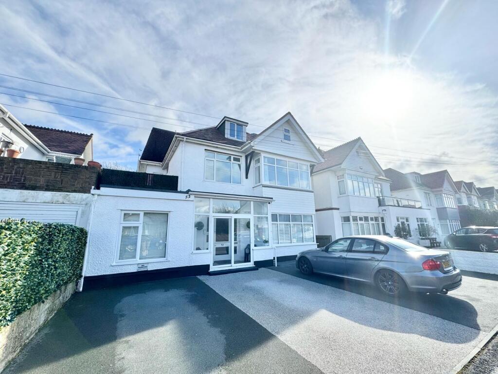 Main image of property: Stourcliffe Avenue, BOURNEMOUTH