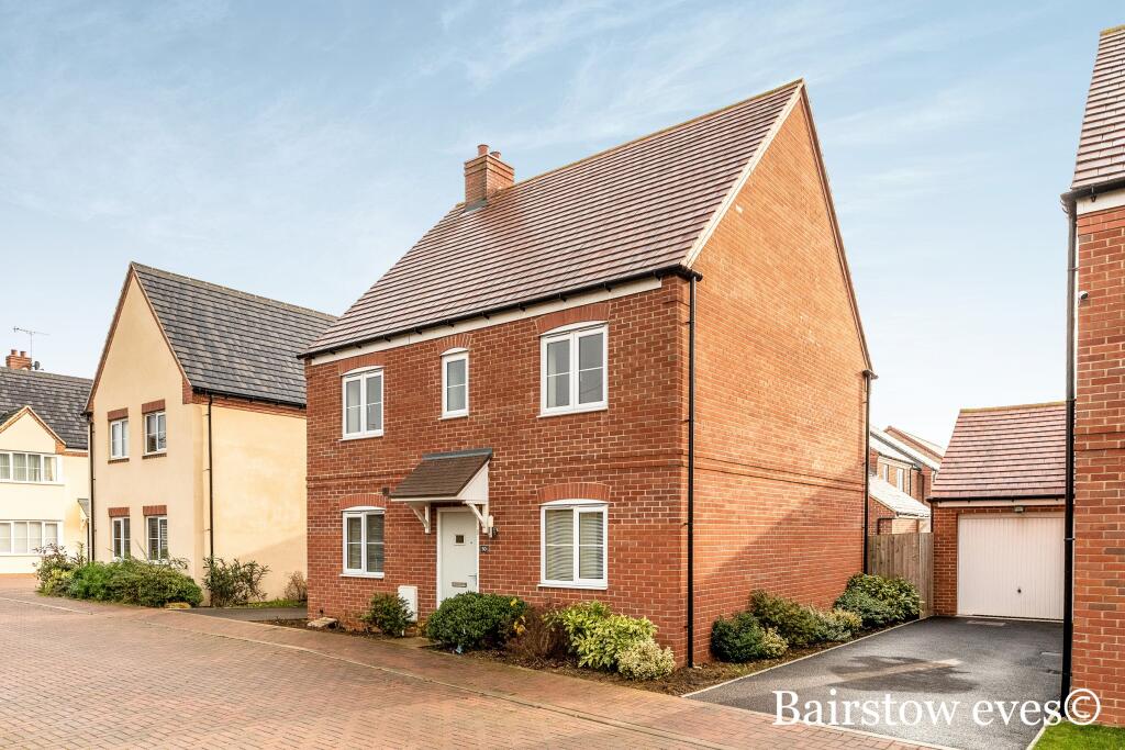 Main image of property: Linnet Road, Bodicote OX15