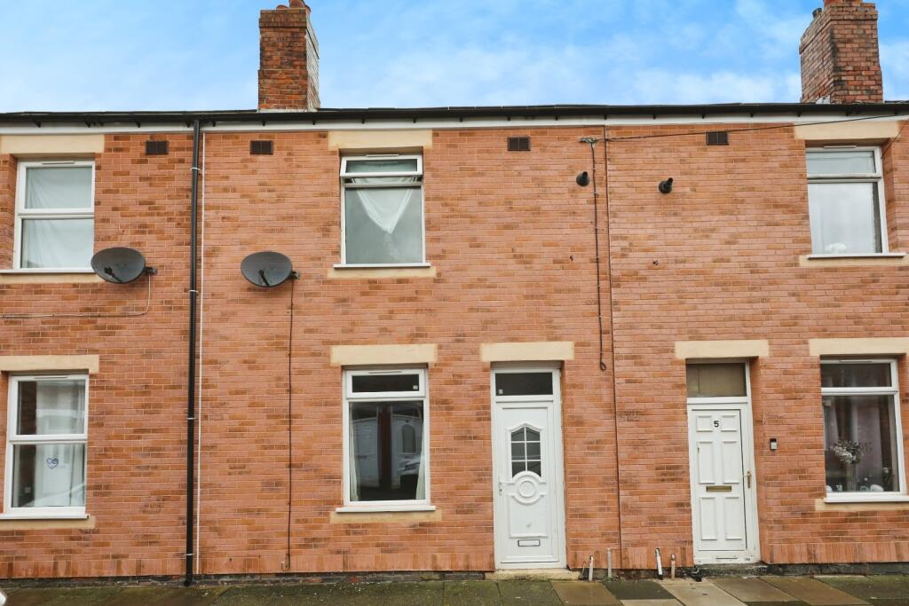 2 bedroom terraced house