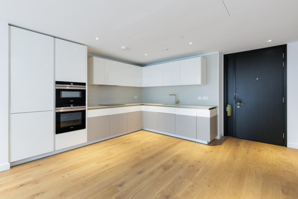 Main image of property: L-000916, 10 Electric Boulevard, Battersea