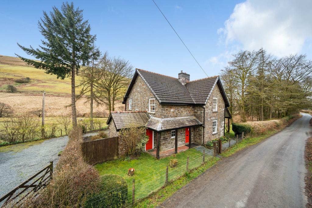 3 bedroom detached house for sale in Llanwrtyd Wells, Powys, LD5