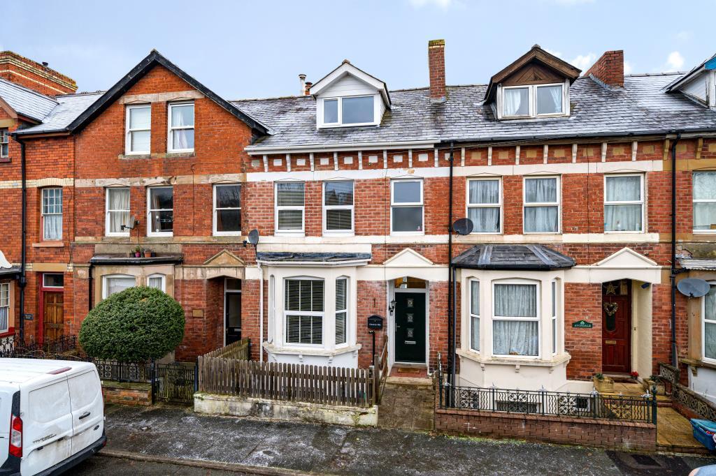 4 bedroom terraced house