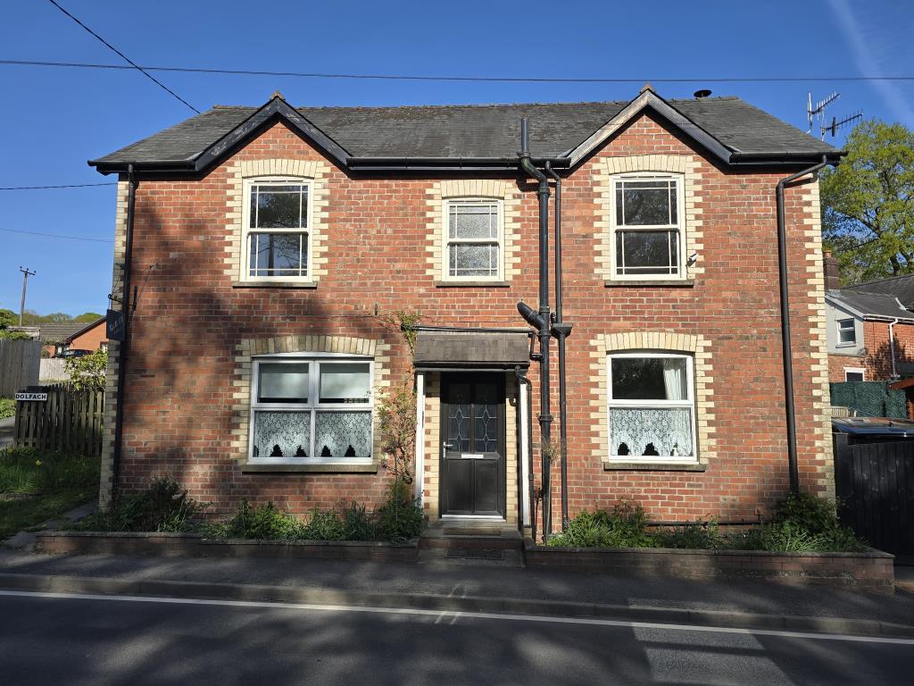 Main image of property: Llandrindod wells, Crossgates, LD1
