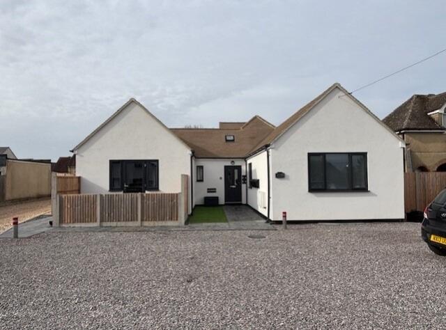 Main image of property: Milestone Road, Carterton, Oxfordshire, OX18