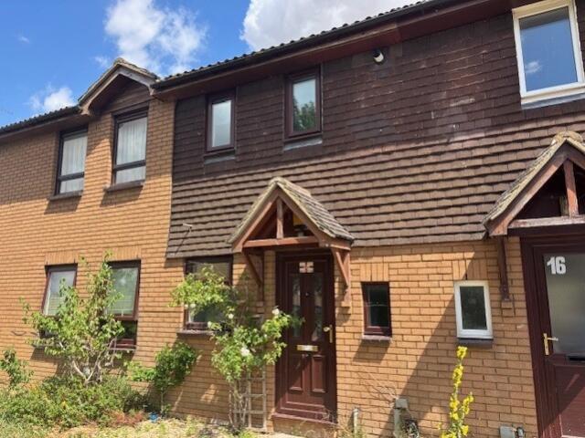 Main image of property: Heather Close, Carterton, Oxon, OX18 1TH