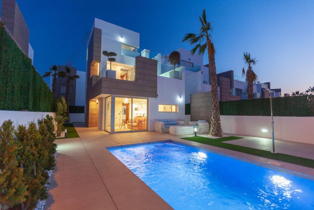 3 bedroom villa for sale in Guardamar del Segura, Spain