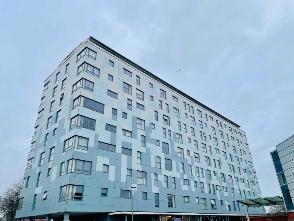 2 bedroom apartment for sale in Wetherburn Court, Bletchley, MK2