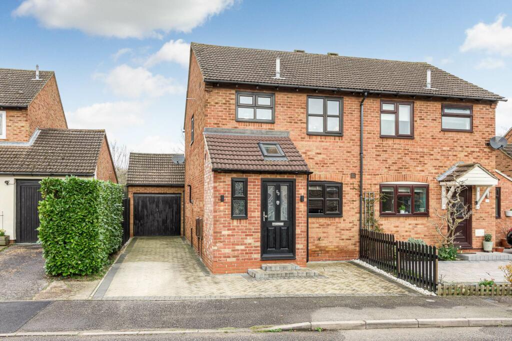 3 Bedroom Semi-detached House For Sale In Shorham Rise, Two Mile Ash, Mk8