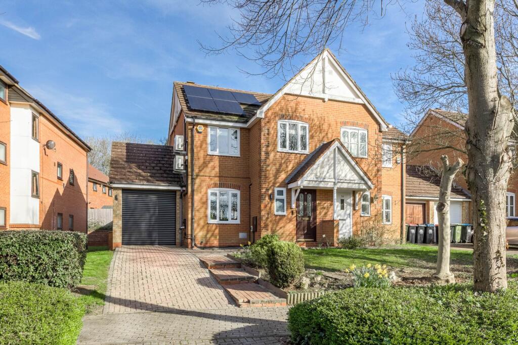 Main image of property: Porthcawl Green, Tattenhoe