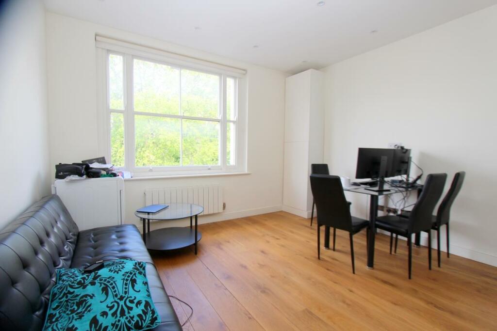 1 bedroom flat for rent in Earls Court Road, Kensington, W8