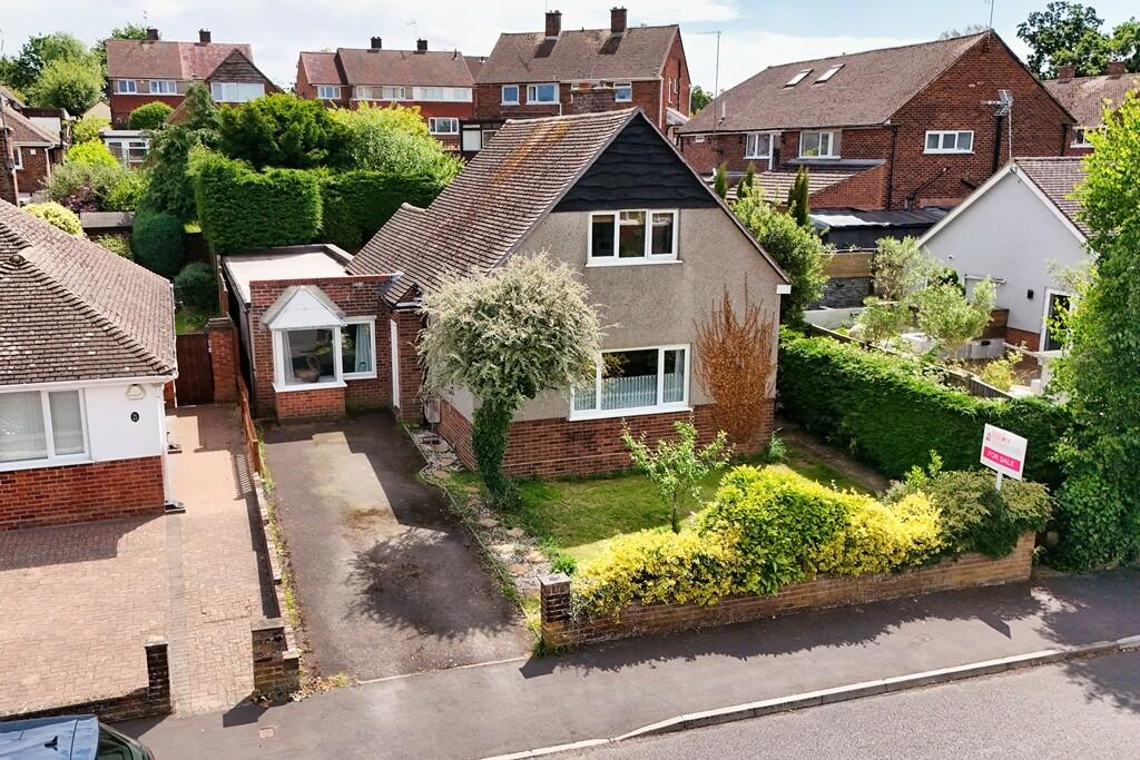 4 bedroom detached house for sale in Hall, Borough Green, TN15