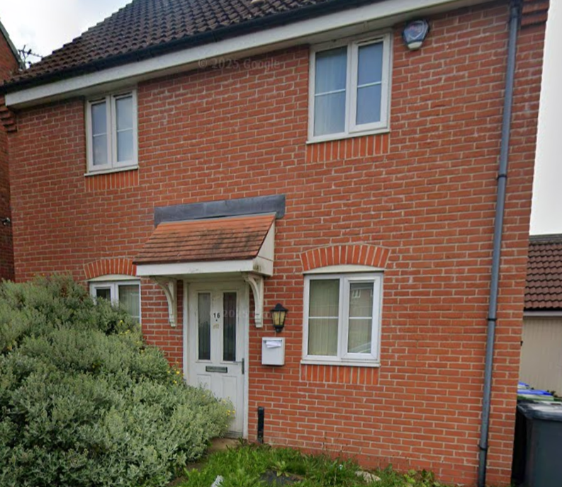 Main image of property: Everest Close, Dukinfield, Cheshire, SK16