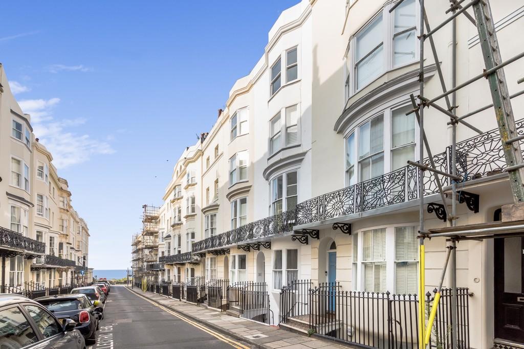 1 bedroom apartment for sale in Bloomsbury Place, Brighton, BN2