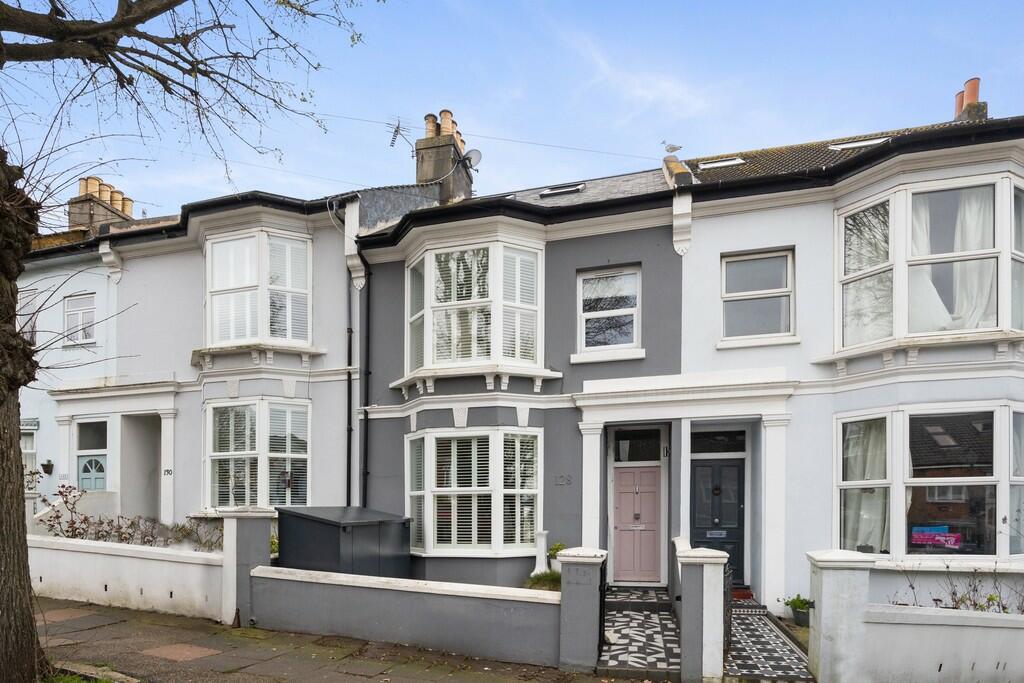 4 bedroom terraced house for rent in Freshfield Road, Brighton, BN2